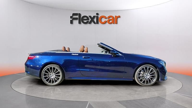 Usado Mercedes E400 333 CV (244 kW) 2018 Azul Descapotable
