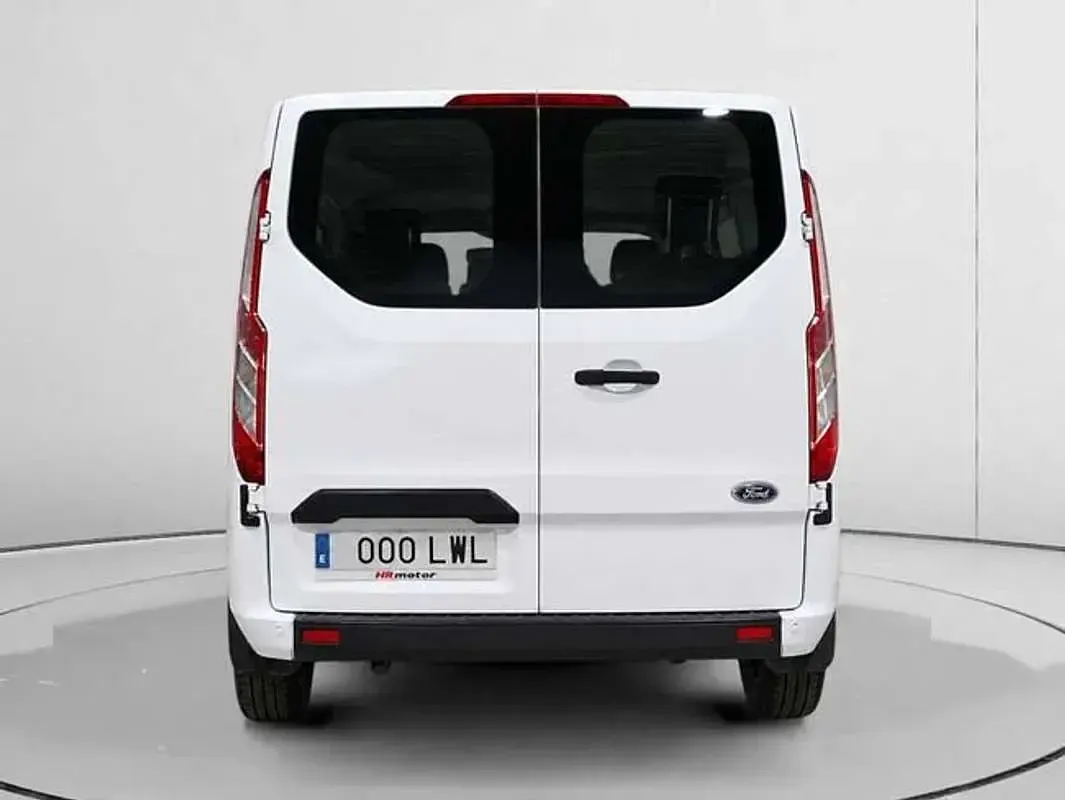Usado Ford Transit Custom Trend 131 CV (96 kW) 2022 Blanco Familiar