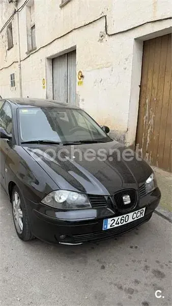 Usado Seat Ibiza Sport 130 CV (95 kW) 2002 Negro Utilitario