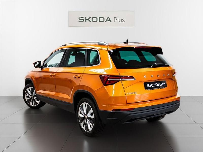 Usado Skoda Karoq Style 150 CV (110 kW) 2023 Naranja SUV