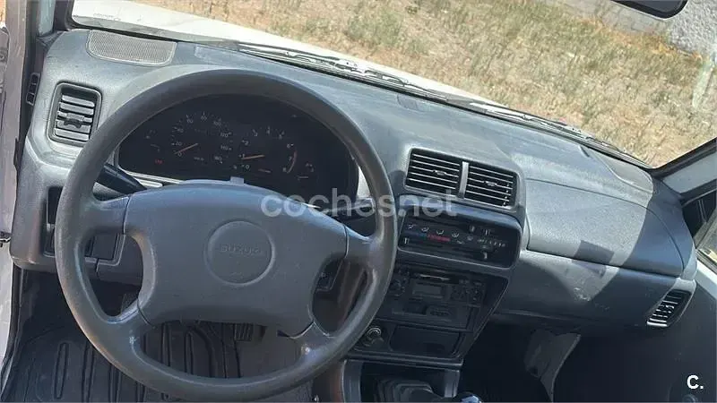 Usado Suzuki Vitara 95 CV (69 kW) 1998 Blanco SUV