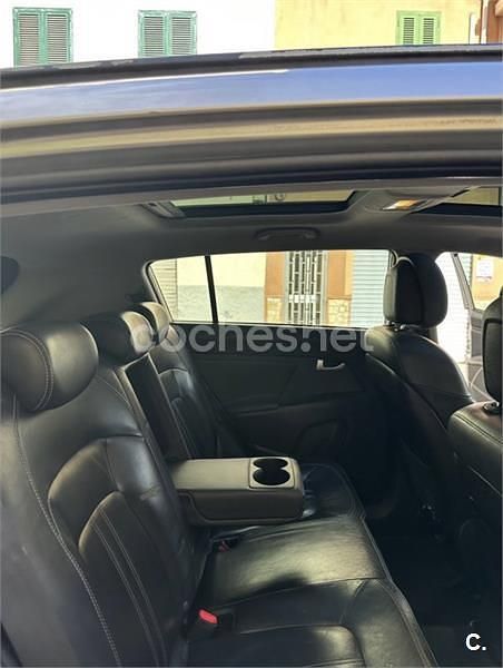 Gris / plata Usado 2010 Kia Sportage SUV | 8000 € (Precio justo) - Imagen 1/1