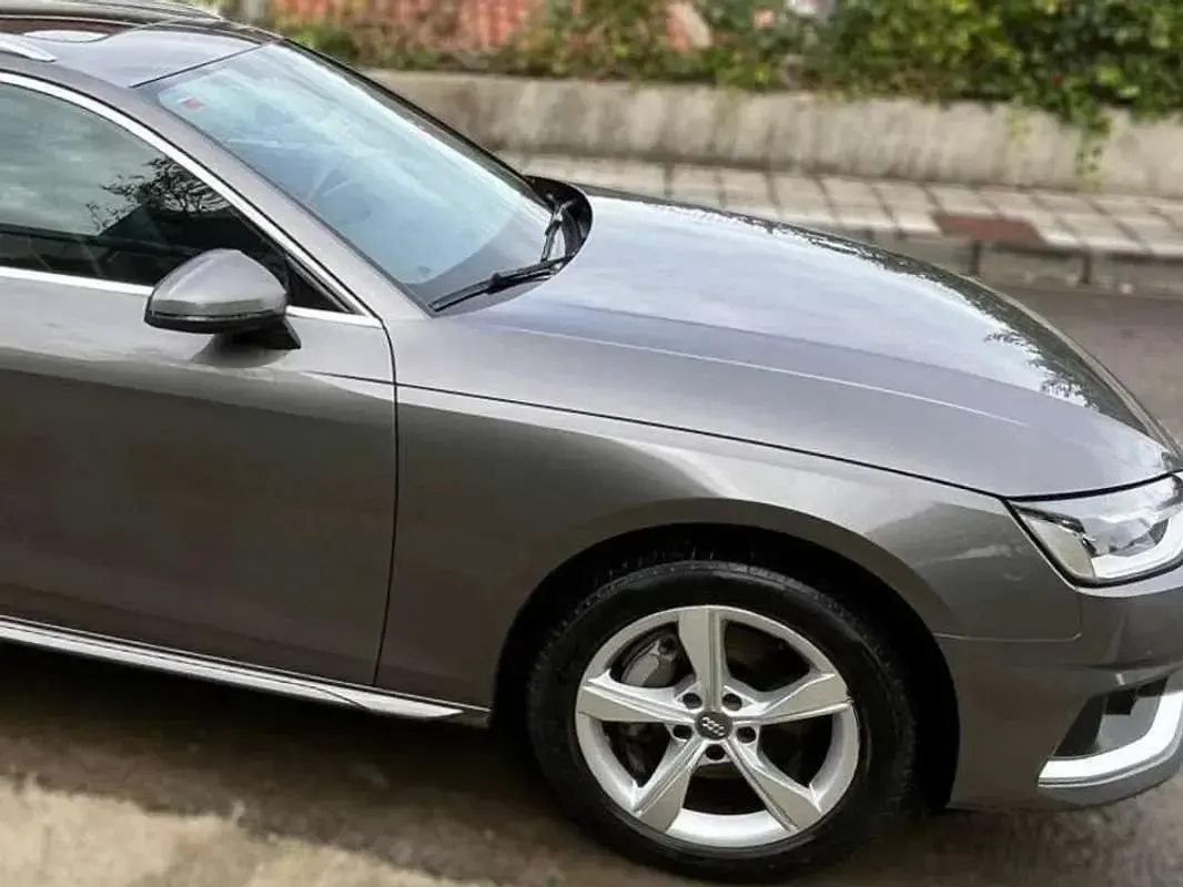 Usado Audi A4 Advanced Plus 204 CV (150 kW) 2020 Gris Familiar