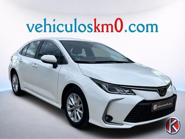 Usado Toyota Corolla 125 CV (91 kW) 2022 Negro Berlina