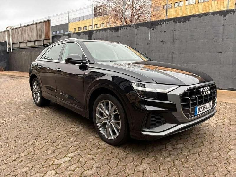 Usado Audi Q8 S-Line 286 CV (210 kW) 2020 Negro SUV