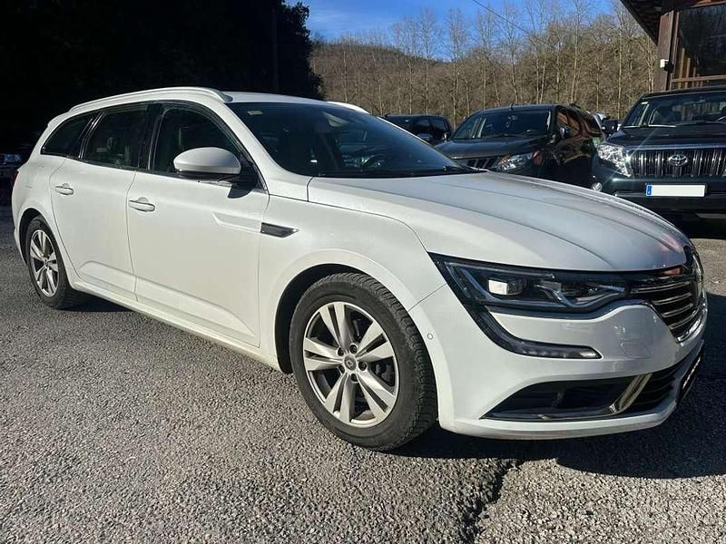 Usado Renault Talisman Zen 150 CV (110 kW) 2018 Blanco Familiar