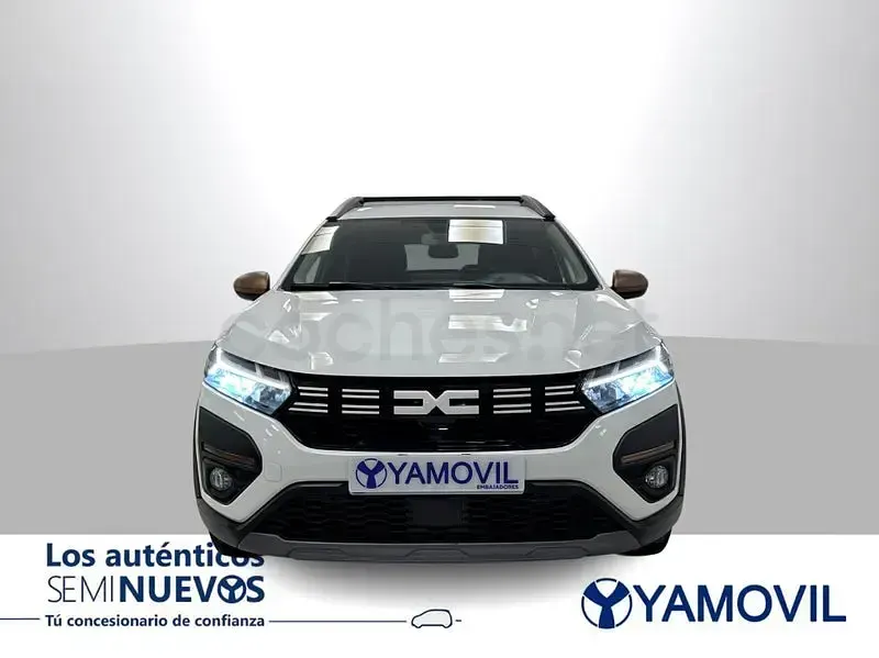 Używany Dacia Jogger Extreme 100 KM (73 kW) 2024 Biały Minivan