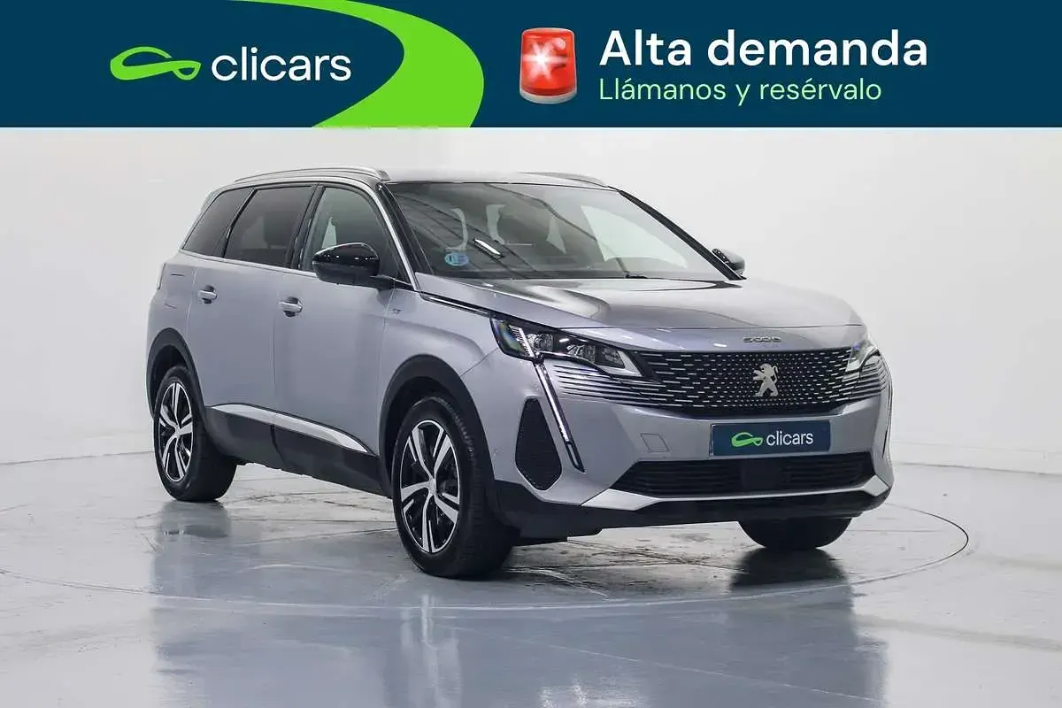 Usado Peugeot 5008 GTi 136 CV (100 kW) 2024 Plateado SUV