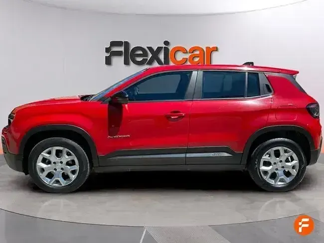 Usado Jeep Avenger Summit 100 CV (73 kW) 2023 Rojo SUV