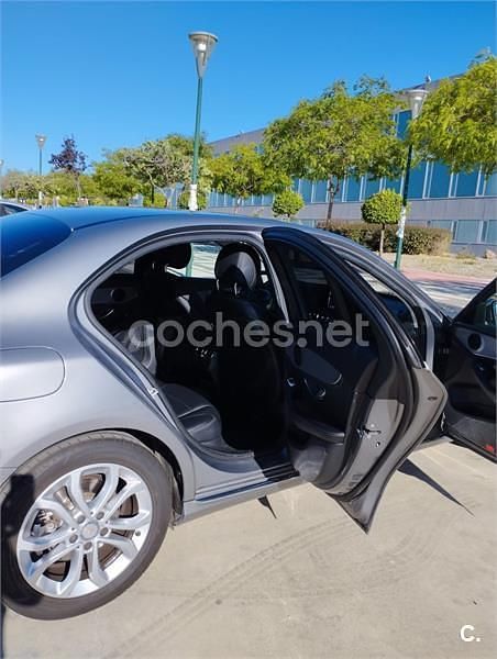Usado Mercedes C200 136 CV (100 kW) 2016 Gris / plata Berlina