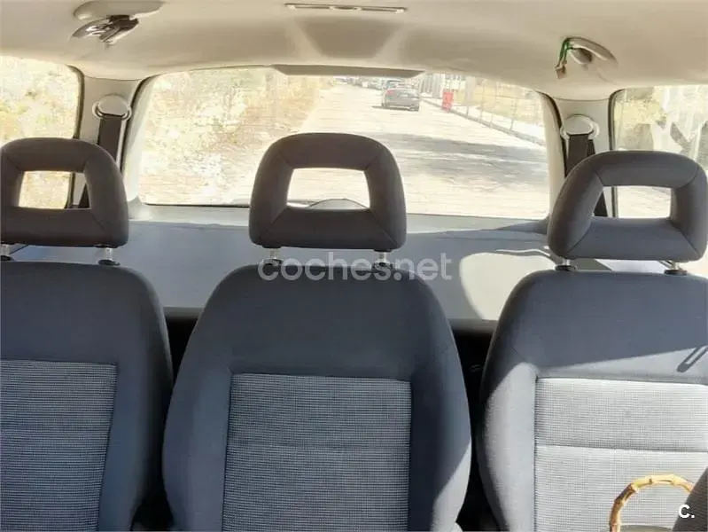 Usado Ford Galaxy Trend 130 CV (95 kW) 2006 Azul Monovolumen