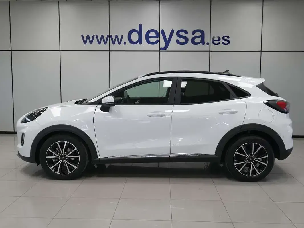 Usado Ford Puma Titanium 125 CV (91 kW) 2024 Blanco SUV