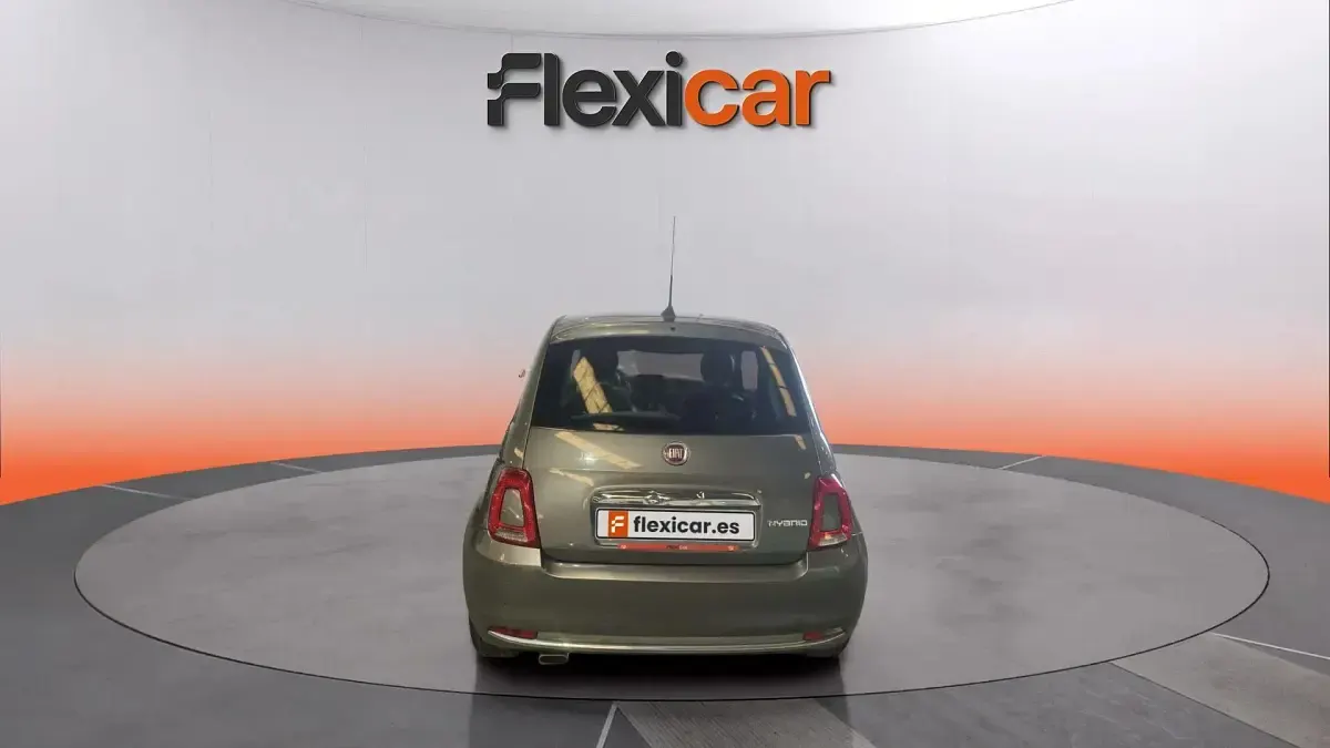 Usado Fiat 500 Dolcevita 71 CV (52 kW) 2021 Gris Descapotable