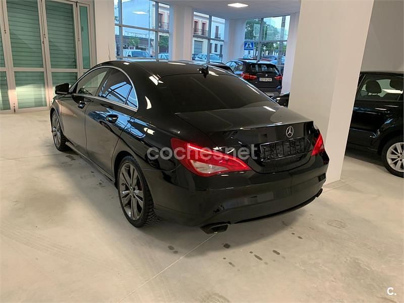 Usado Mercedes CLA220 Urban 177 CV (130 kW) 2016 Negro Berlina
