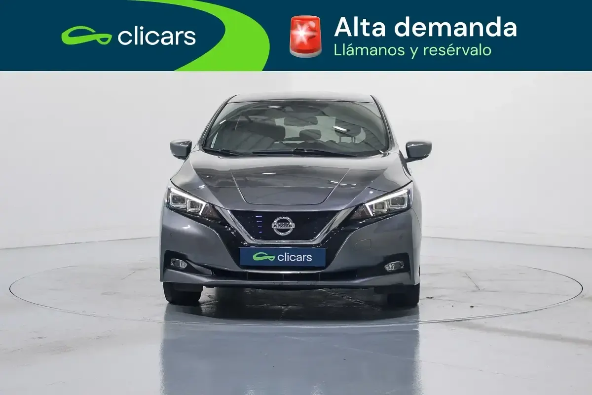 Usado Nissan Leaf N-Connecta 110 kW (150 CV) 2021 Gris Utilitario