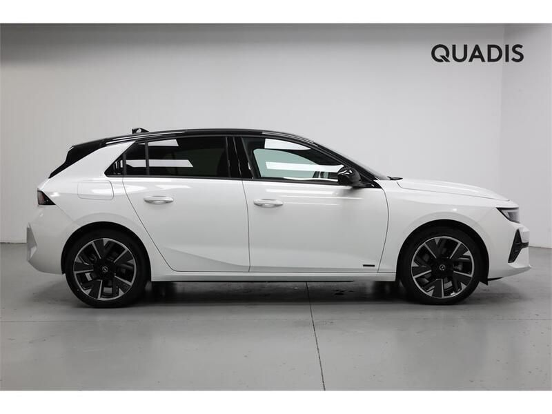 Używany Opel Astra Edition 114 kW (156 KM) 2023 Biały Kombi