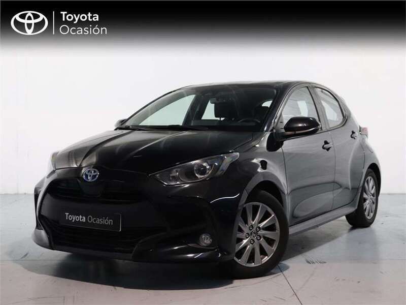 Negro Usado 2024 Toyota Yaris Hybrid Active Monovolumen | 20.590 € (Precio justo) - Imagen 1/4