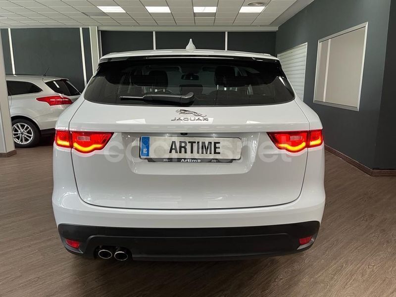 Usado Jaguar F-Pace Portfolio 180 CV (132 kW) 2017 Blanco SUV