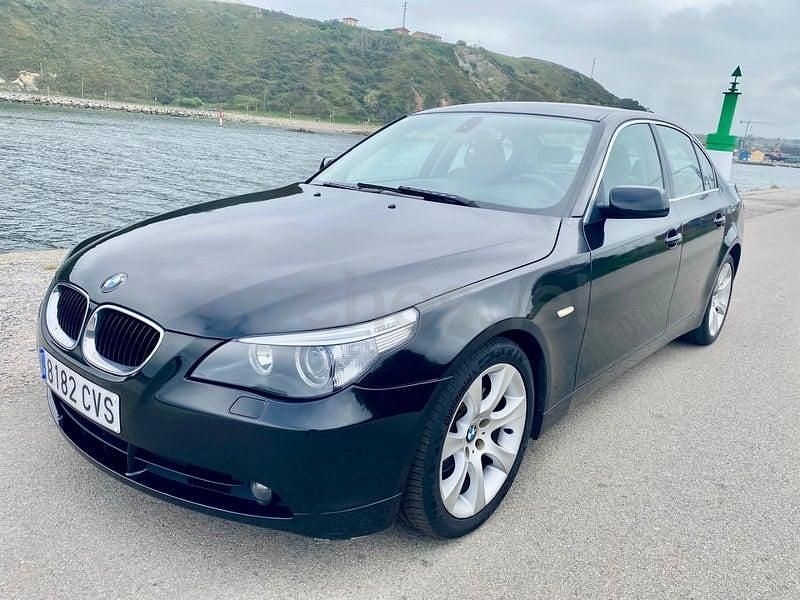 Usado BMW 530 Sport Line 231 CV (169 kW) 2004 Negro Berlina