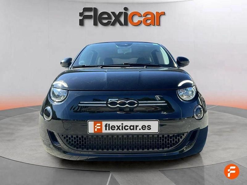 Usado Fiat 500e Icon 86 kW (118 CV) 2022 Negro Utilitario