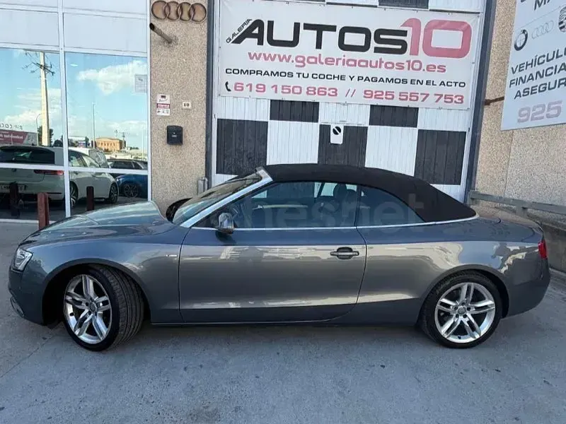 Usado Audi A5 Cabriolet S-Line 150 CV (110 kW) 2014 Gris / plata Descapotable