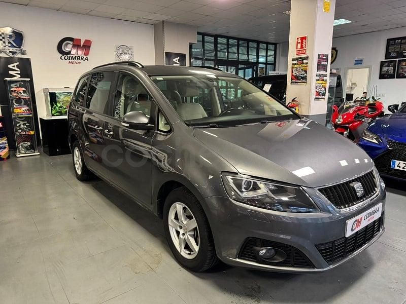 Usado Seat Alhambra Style 170 CV (125 kW) 2010 Gris / plata Monovolumen