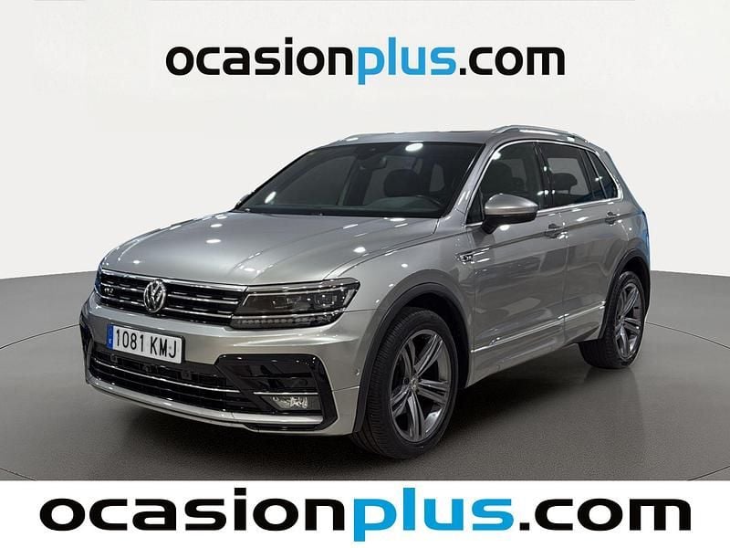 Usado VW Tiguan Sportline 150 CV (110 kW) 2018 Gris plata SUV