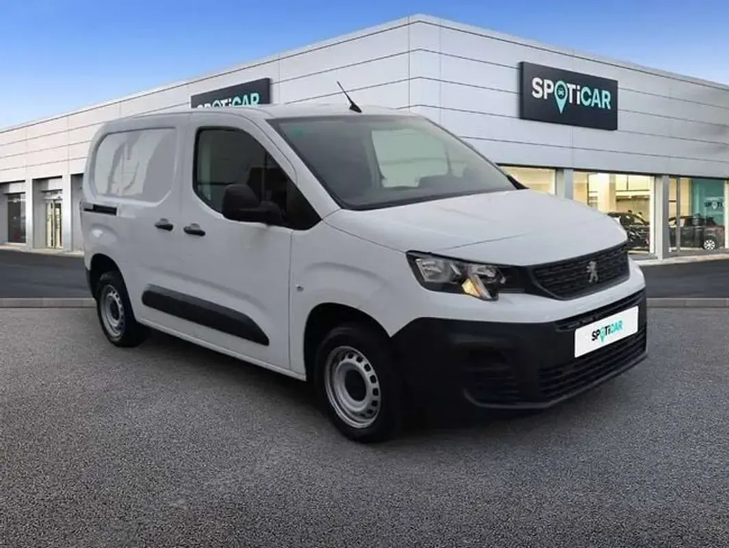 Usado Peugeot Partner S 102 CV (75 kW) 2022 Blanco Monovolumen