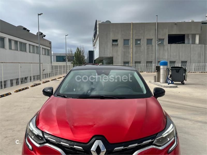 Rojo Usado 2024 Renault Captur Techno SUV | 24.000 € (Un poco caro) - Imagen 1/4