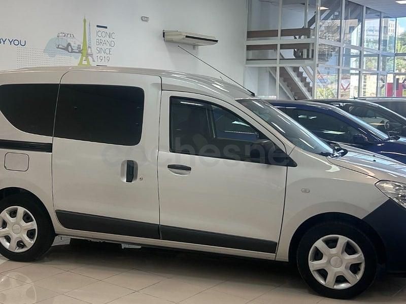 Usado Dacia Dokker 102 CV (75 kW) 2018 Gris / plata Monovolumen