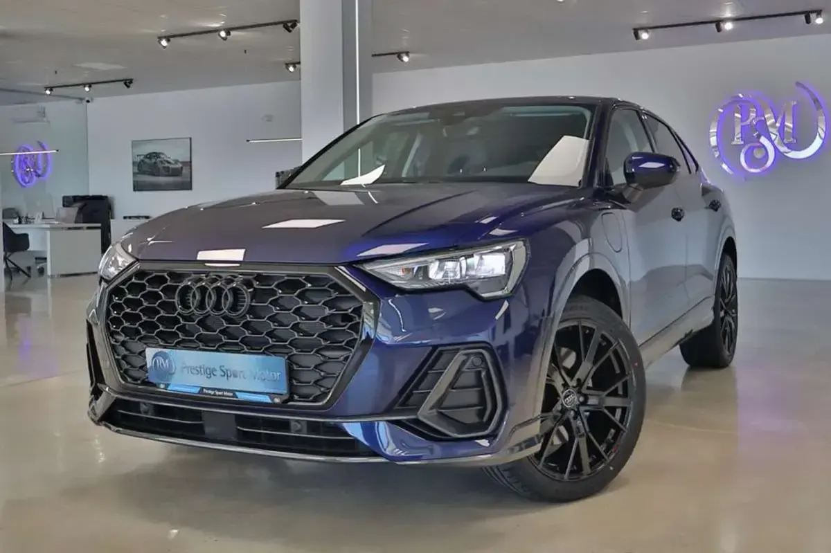 Usado Audi Q3 245 CV (180 kW) 2021 Azul SUV