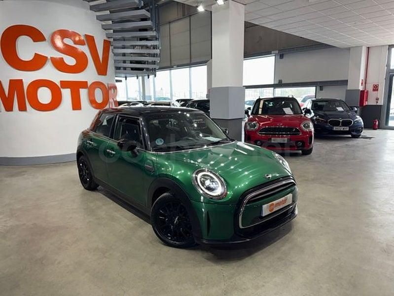 Usado Mini Cooper 136 CV (100 kW) 2023 Verde Utilitario