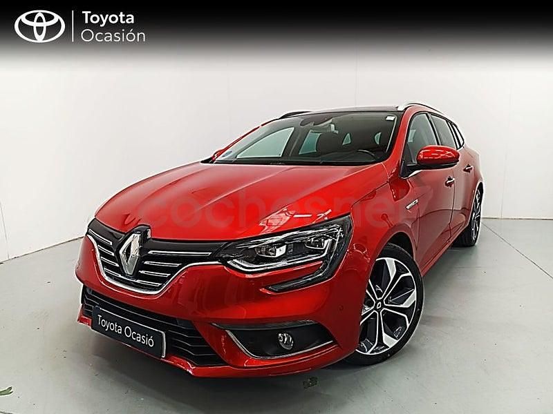 Usado Renault Mégane GrandTour Business 140 CV (102 kW) 2019 Granate Familiar