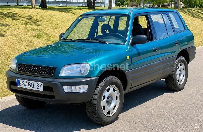 Usado Toyota RAV4 128 CV (94 kW) 1997 Verde SUV