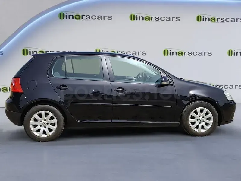 Usado VW Golf IV Trendline 115 CV (84 kW) 2006 Negro Berlina