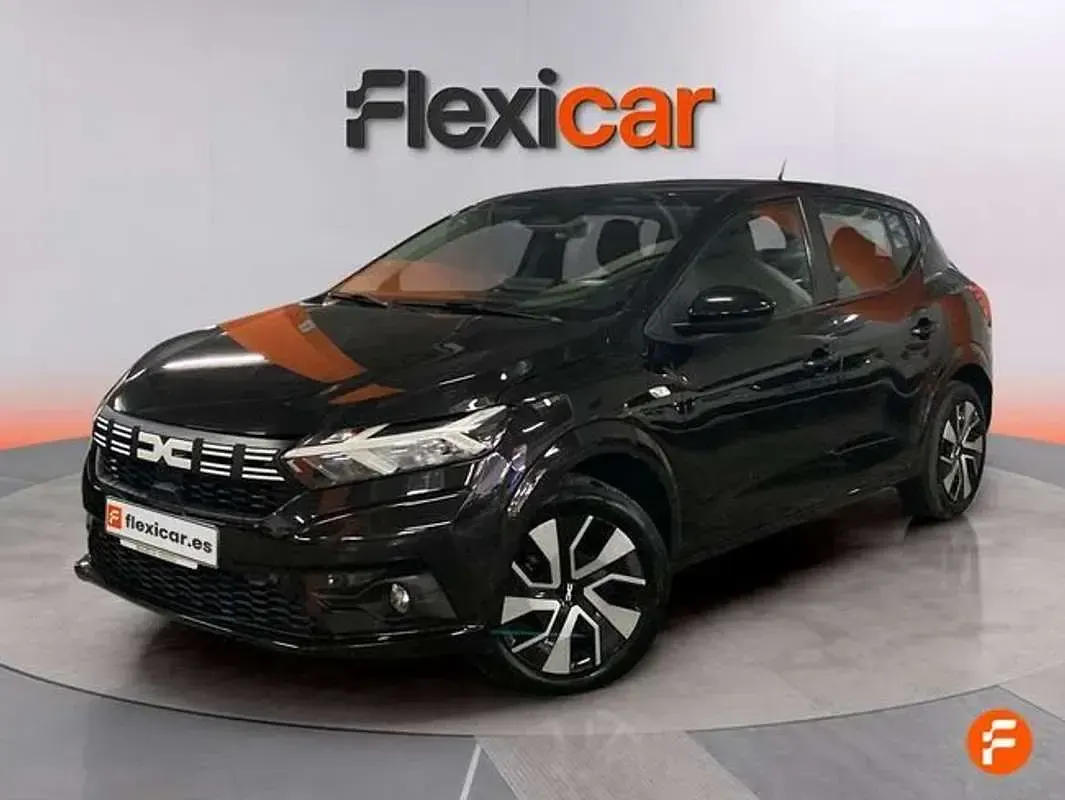 Usado Dacia Sandero Expression 101 CV (74 kW) 2024 Negro Utilitario