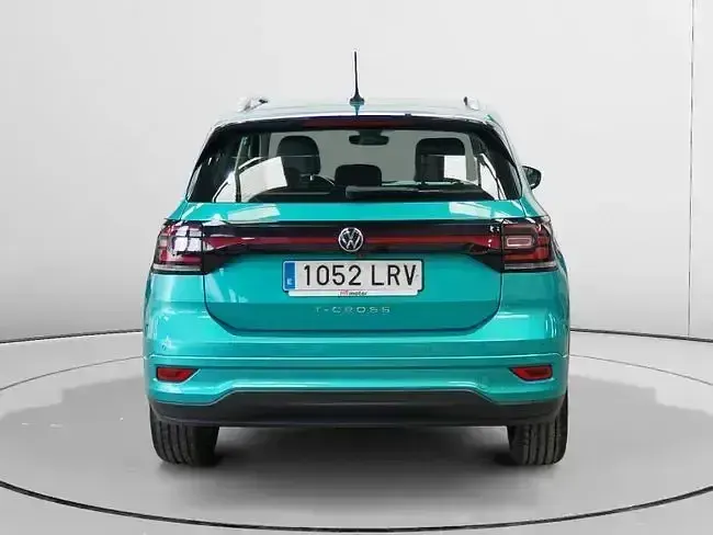 Usado VW T-Cross Sportline 110 CV (80 kW) 2021 Azul SUV