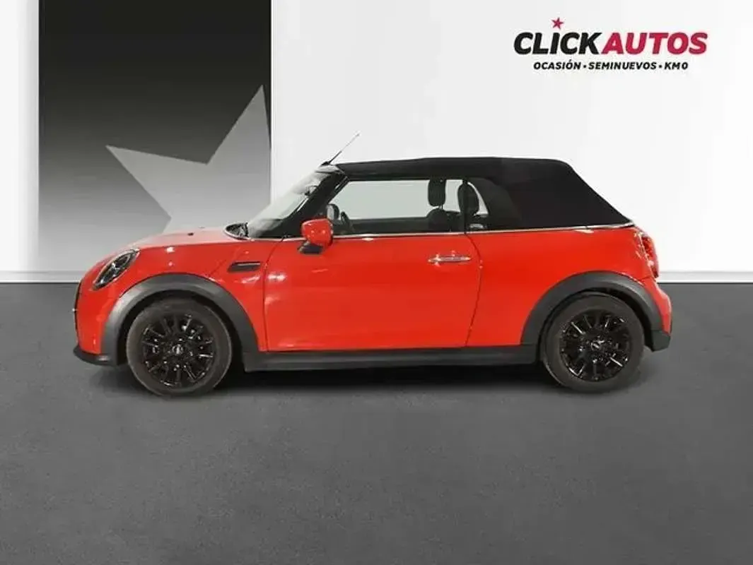 Usado Mini Cooper Cabriolet 136 CV (100 kW) 2023 Rojo Descapotable