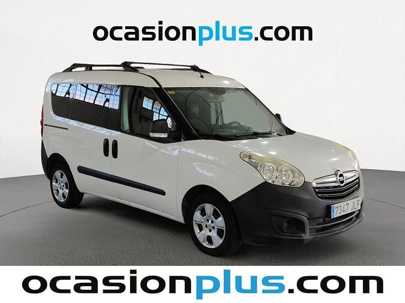 Usado Opel Combo Expression 105 CV (77 kW) 2016 Blanco Monovolumen