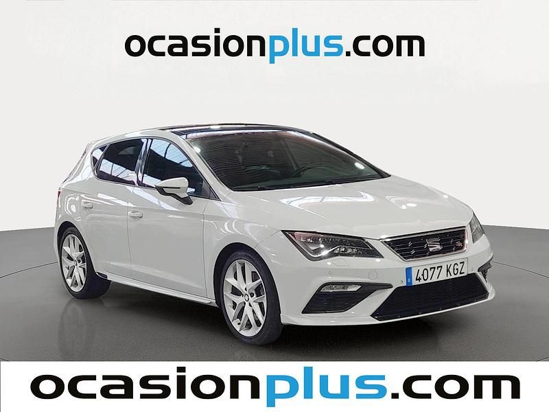 Usado Seat Leon FR 184 CV (135 kW) 2018 Blanco