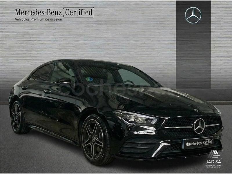 Usado Mercedes CLA200 163 CV (119 kW) 2025 Negro Berlina