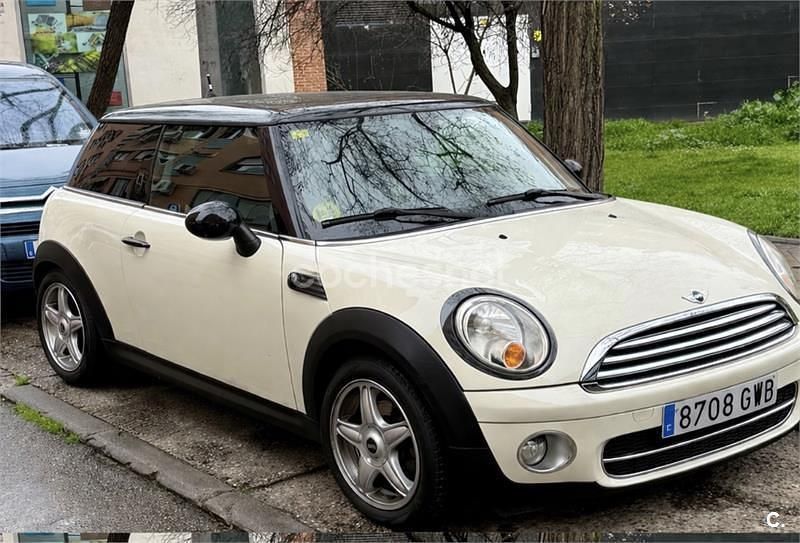 Käytetty Mini Cooper D 110 HP (80 kW) 2010 Valkoinen Viistoperä