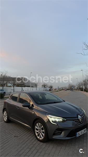 Usado Renault Clio V Zen 100 CV (73 kW) 2021 Gris / plata Berlina