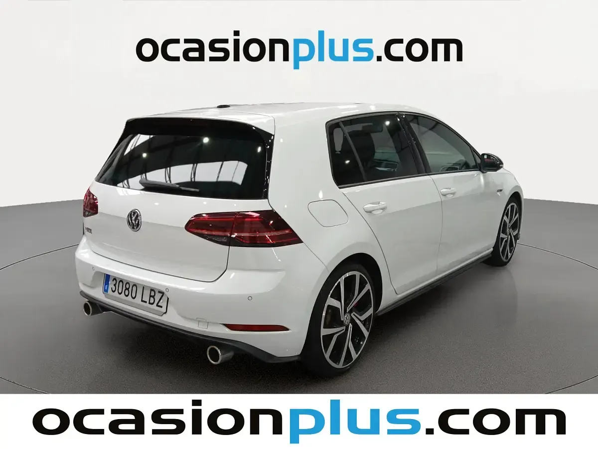 Usado VW Golf VII GTI 245 CV (180 kW) 2019 Blanco Utilitario