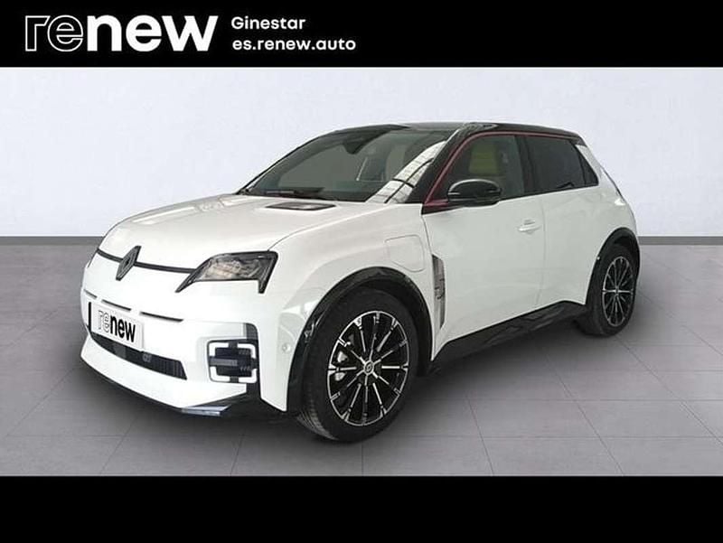 Begagnad Renault 5 E-Tech Iconic 88 kW (120 HK) 2025 Vit Sedan