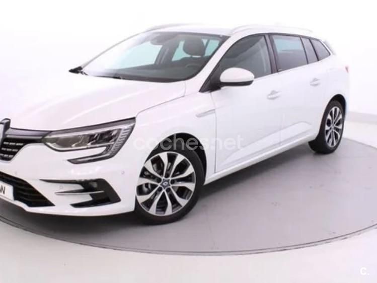 Usado Renault Mégane IV Zen 160 CV (117 kW) 2021 Blanco Familiar