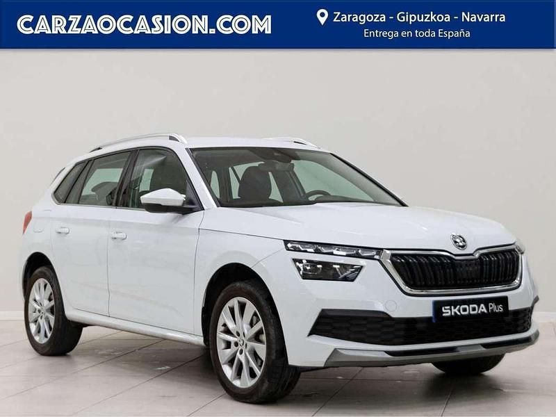 Usado Skoda Kamiq Ambition 110 CV (80 kW) 2021 Blanco SUV