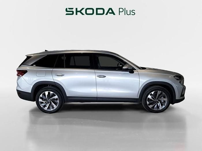 Usado Skoda Kodiaq Selection 150 CV (110 kW) 2025 Gris plata SUV