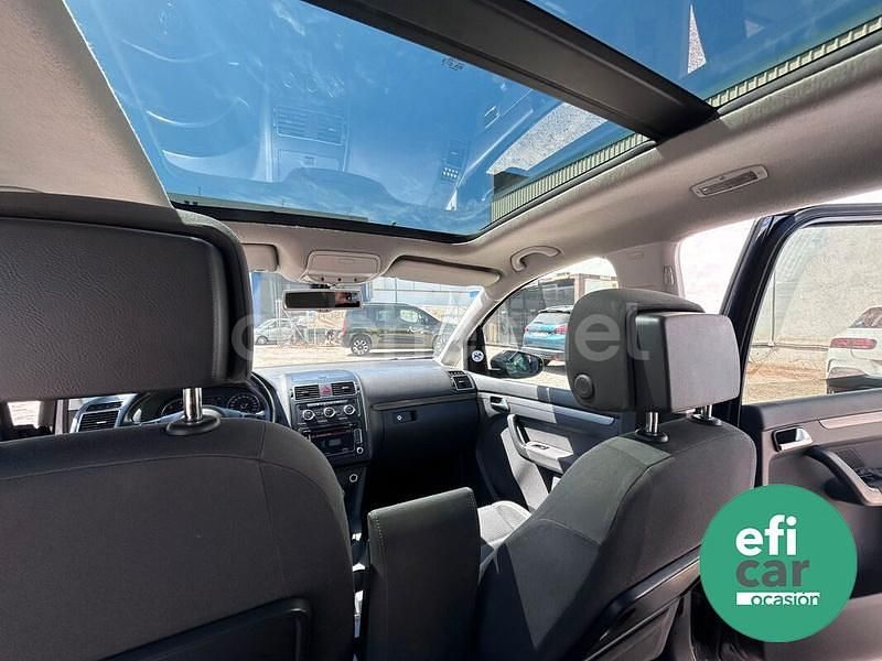 Usado VW Touran Advance 105 CV (77 kW) 2013 Azul Monovolumen