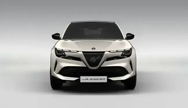 Nuevo Alfa Romeo GT Junior Ti 145 CV (106 kW) 2026 Negro